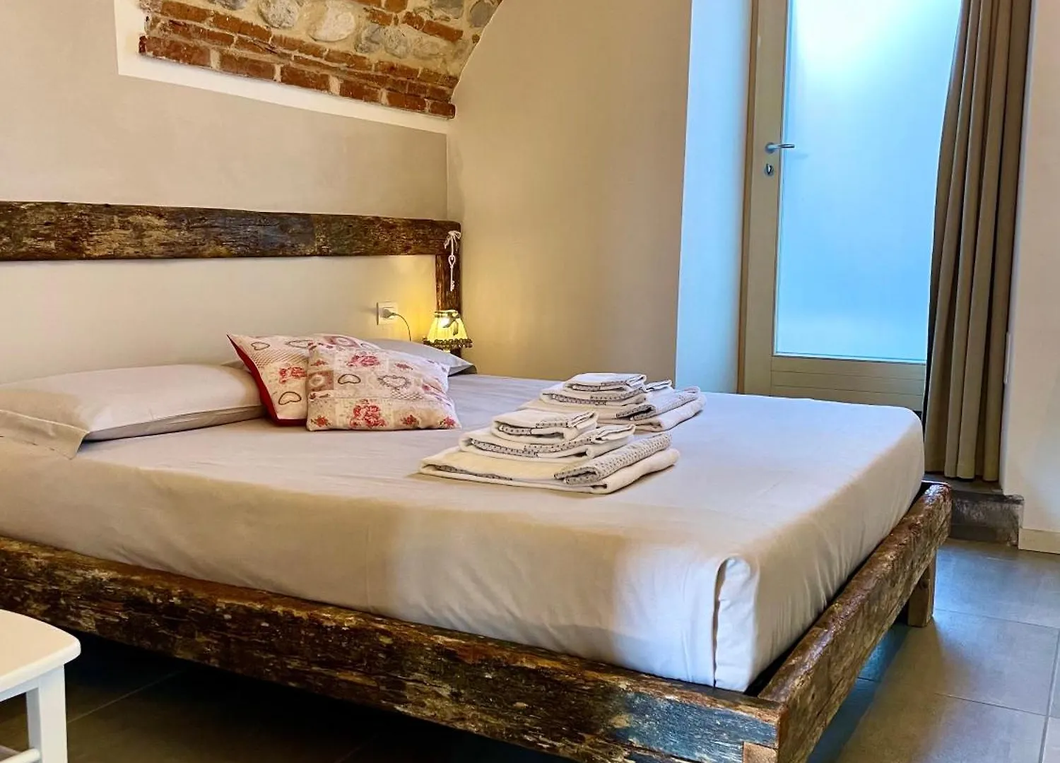 Villa Fontanelle Gardapartments Polpenazze del Garda Italië