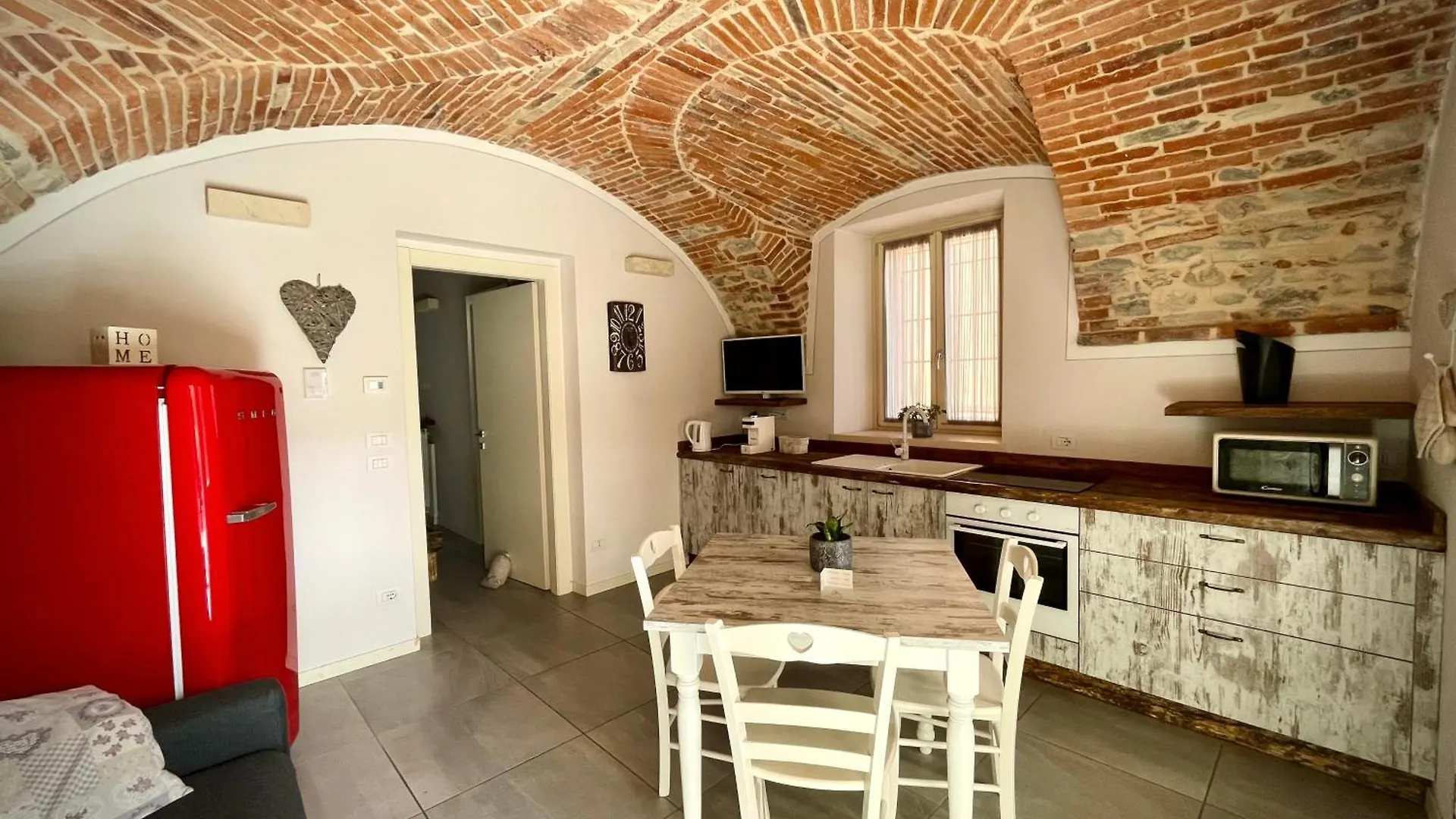 Villa Fontanelle Gardapartments Polpenazze del Garda Italy