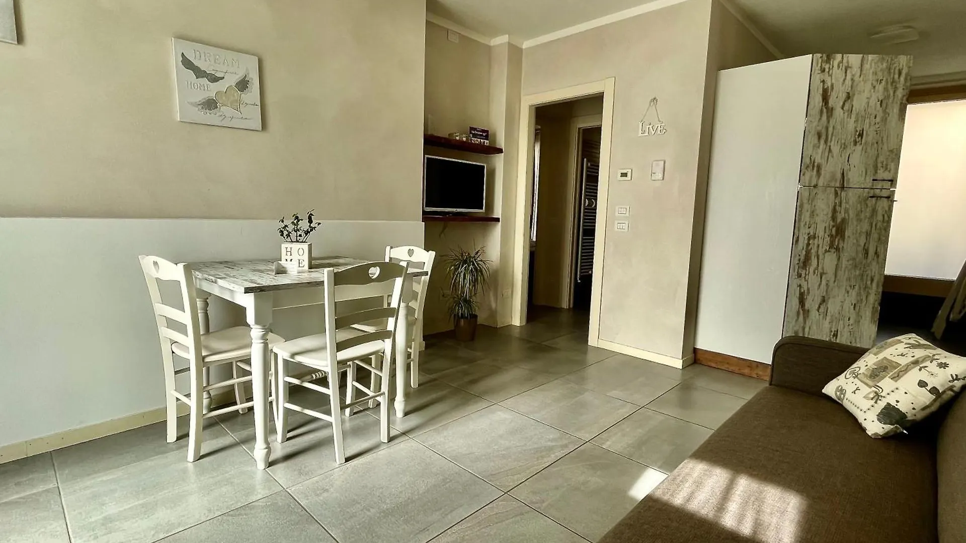 Villa Fontanelle Gardapartments Polpenazze del Garda 0*,  Italy